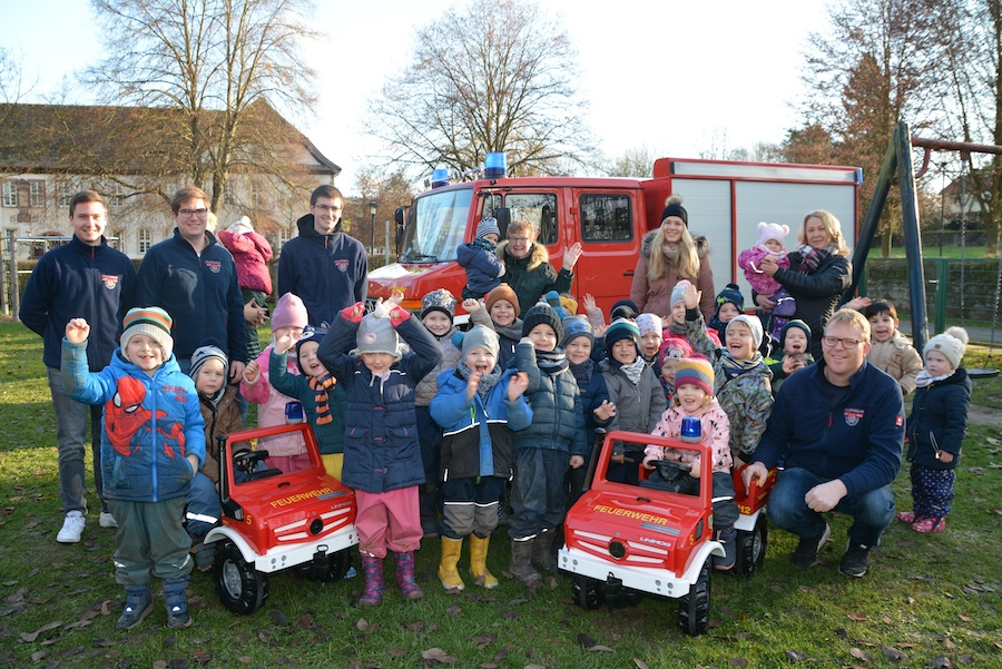 Spende Feuerwehr Brenkhausen